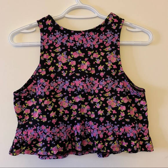 🌺 Pink & Purple Floral Crop Top - Picture 2 of 2